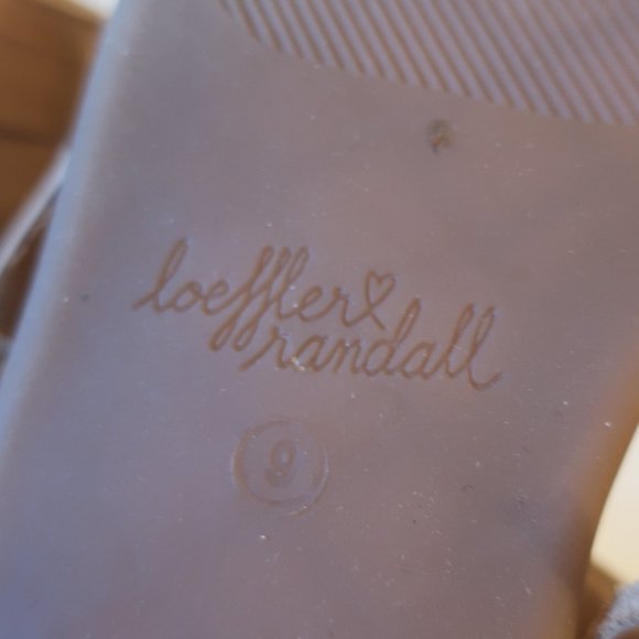 Womens Loeffler Randall Tan Leather Toe Thong Fringe Flat Sandal 9* - Picture 8 of 8